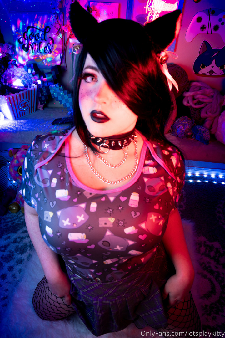 Photo by letsplaykitty published on October 14,2023 15:34:58 - BestThots