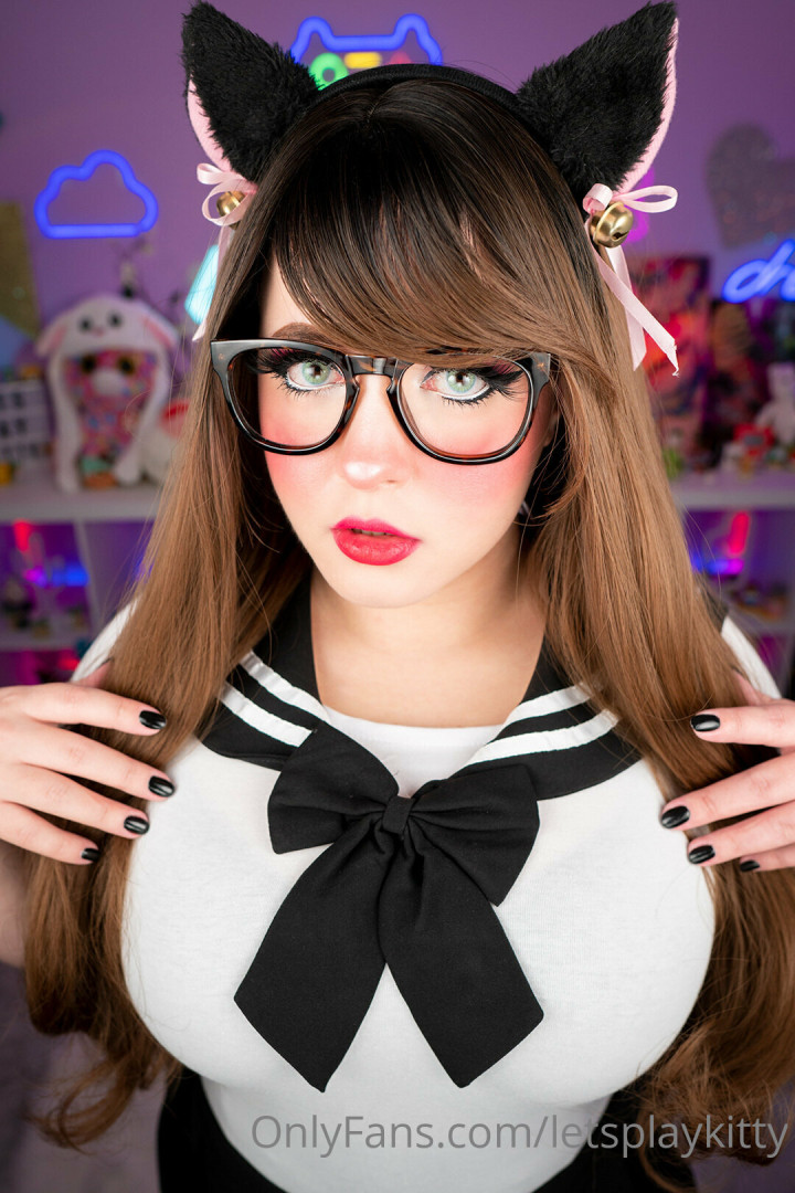 Photo by letsplaykitty published on October 14,2023 15:43:56 - BestThots