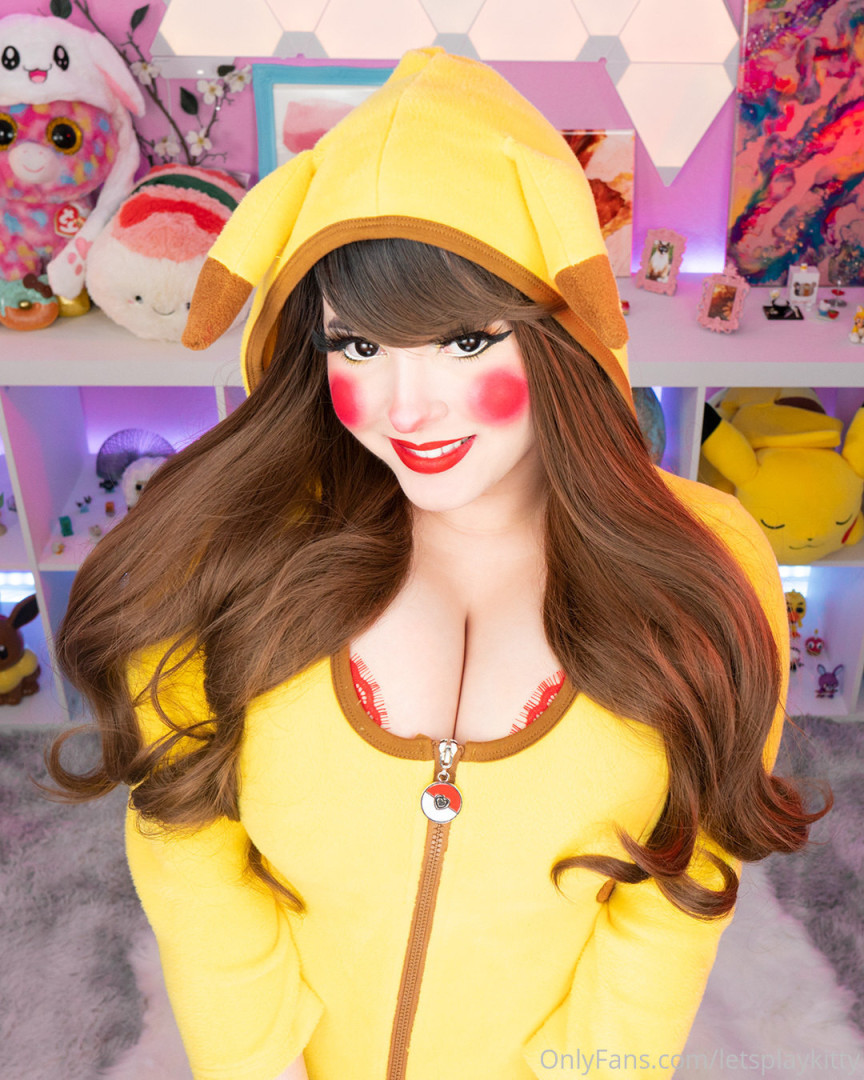 Photo by letsplaykitty published on October 14,2023 17:10:21 - BestThots