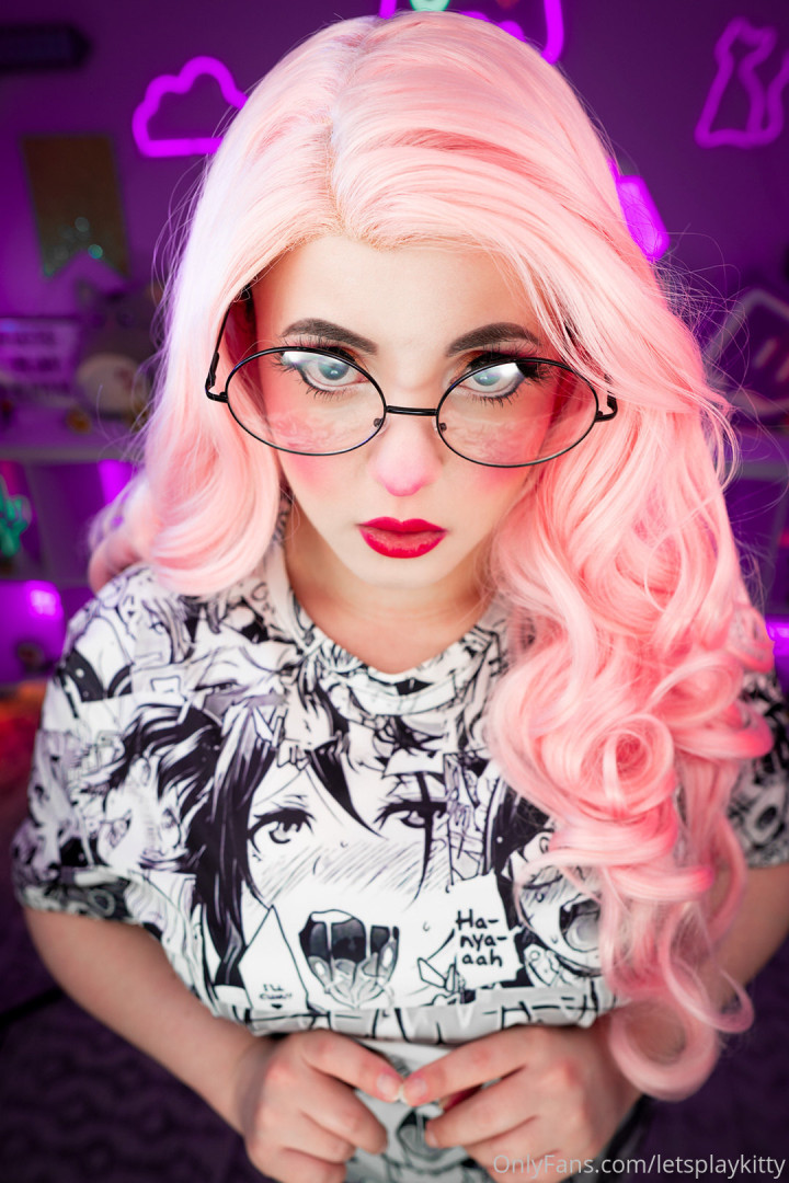 Photo by letsplaykitty published on October 14,2023 17:35:27 - BestThots
