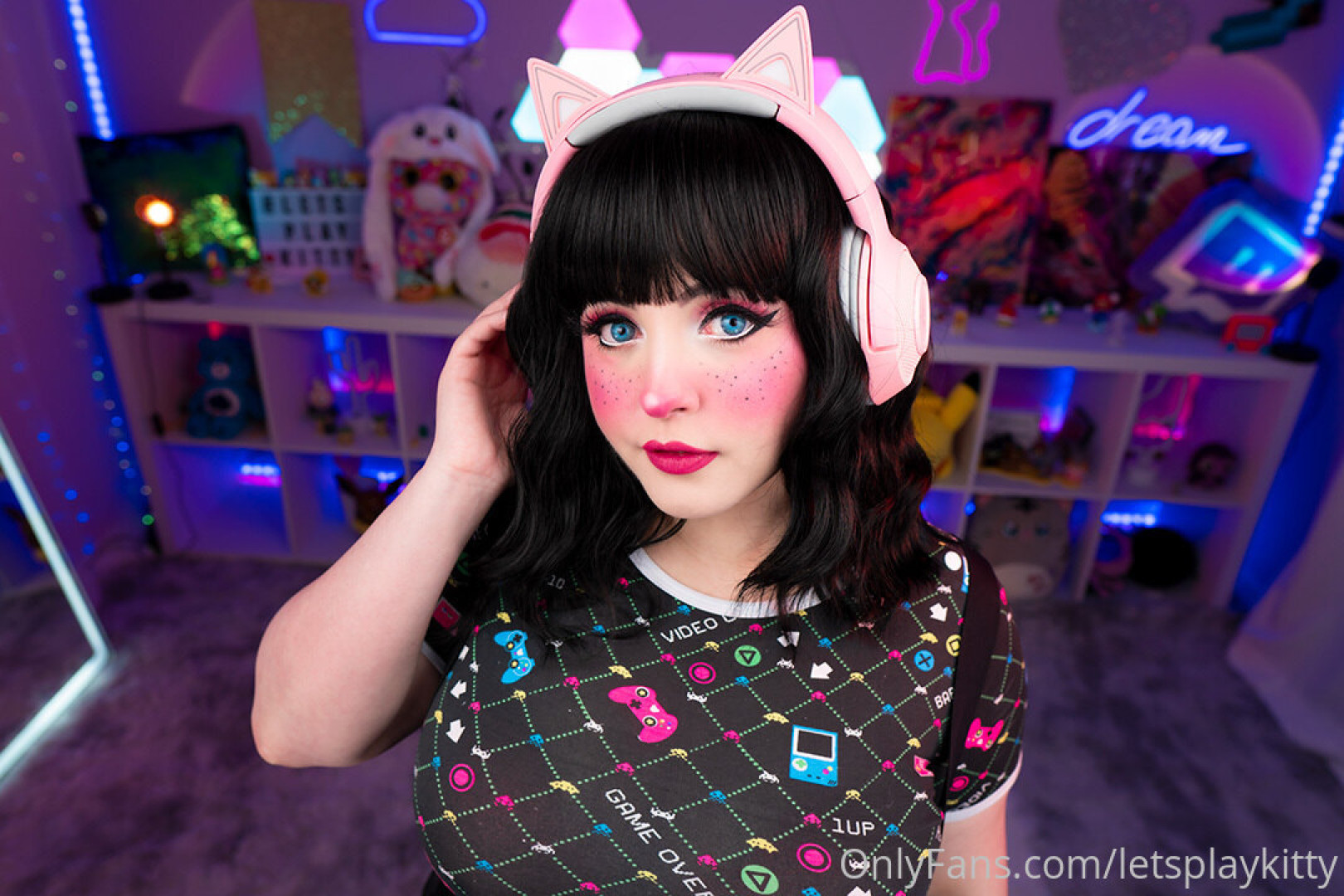 Photo by letsplaykitty published on October 14,2023 19:07:12 - BestThots