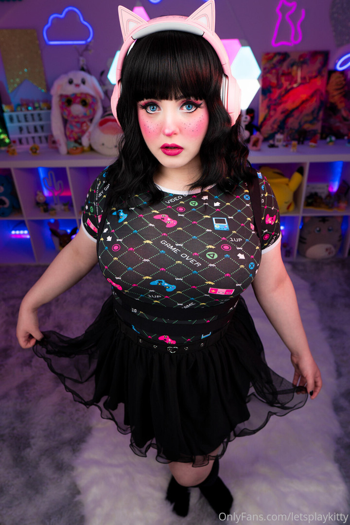 Photo by letsplaykitty published on October 14,2023 19:22:53 - BestThots