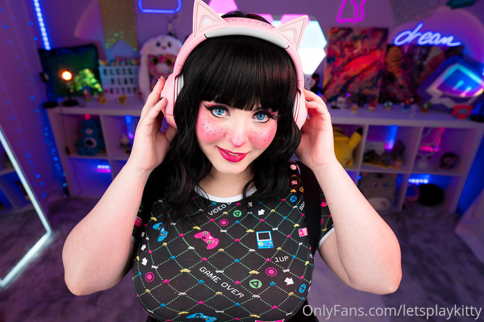 Photo by letsplaykitty published on October 14,2023 19:38:49 - BestThots