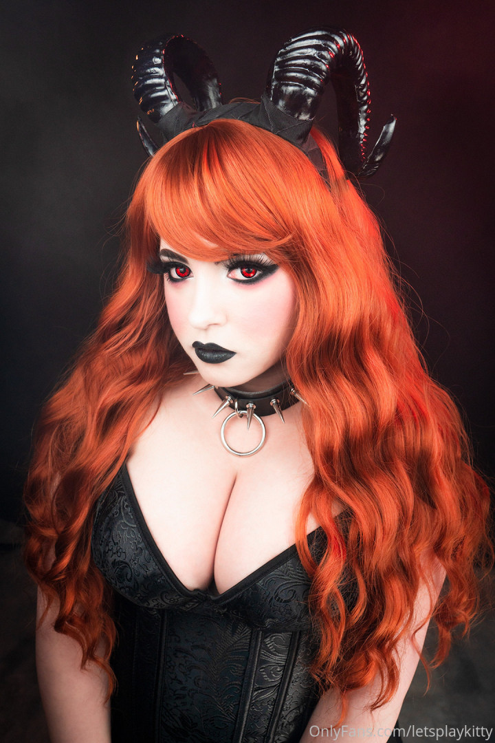 Photo by letsplaykitty published on October 14,2023 19:54:58 - BestThots