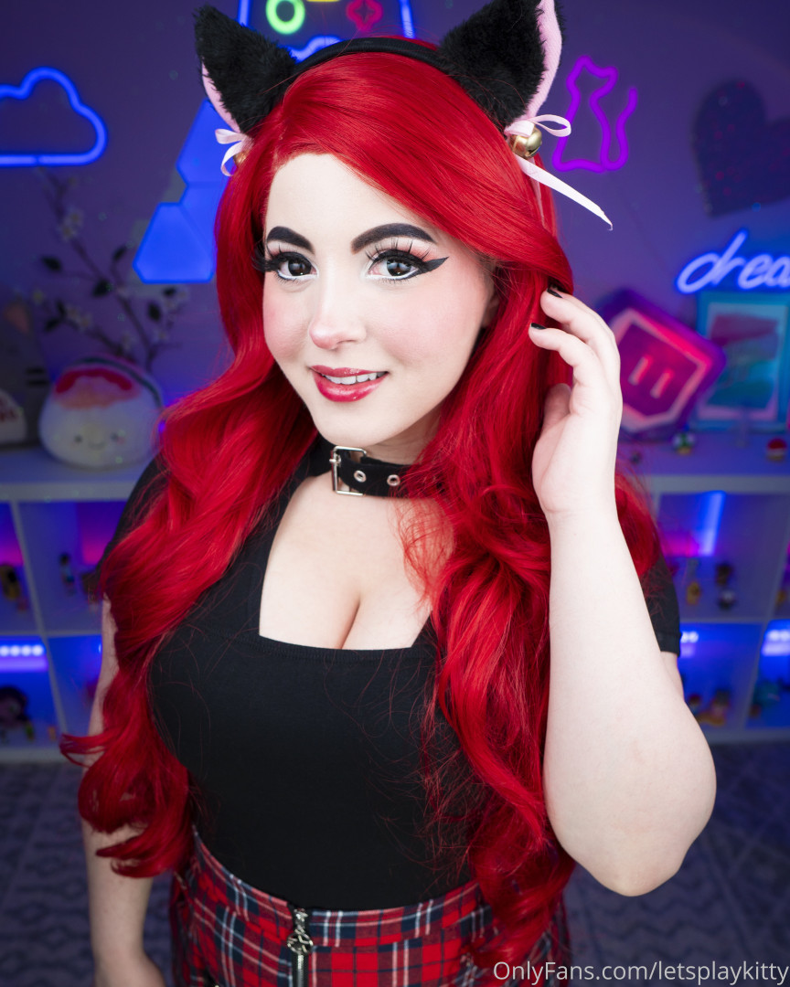 Photo by letsplaykitty published on October 14,2023 20:08:14 - BestThots