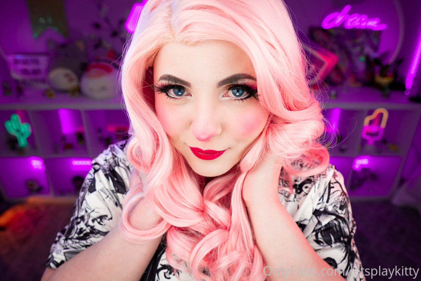 Photo by letsplaykitty published on October 14,2023 20:39:55 - BestThots