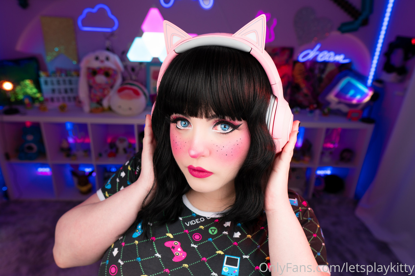 Photo by letsplaykitty published on October 14,2023 21:08:47 - BestThots