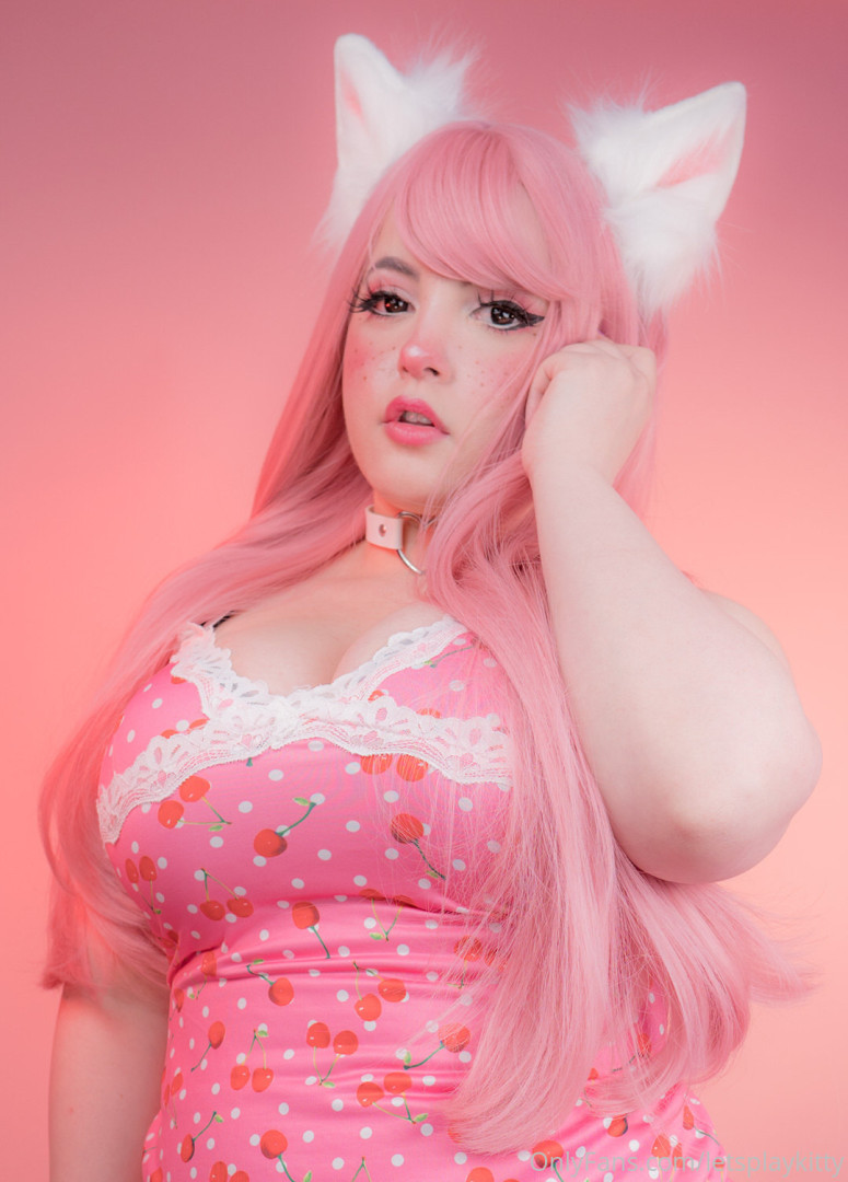 Photo by letsplaykitty published on October 14,2023 22:20:42 - BestThots