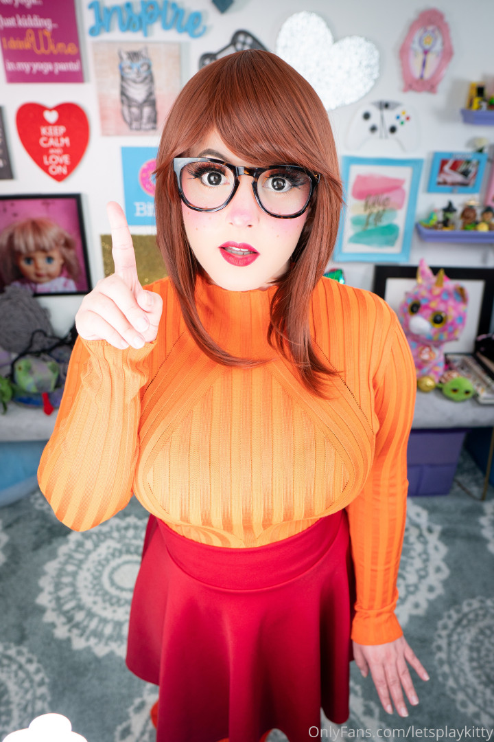 Photo by letsplaykitty published on October 14,2023 22:45:59 - BestThots