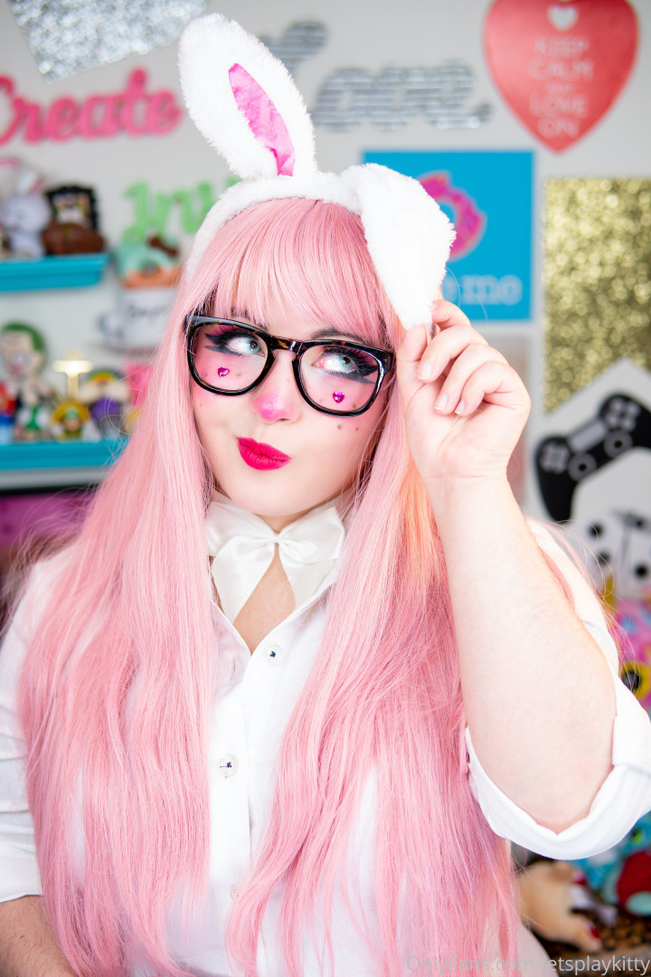 Photo by letsplaykitty published on October 14,2023 22:52:29 - BestThots