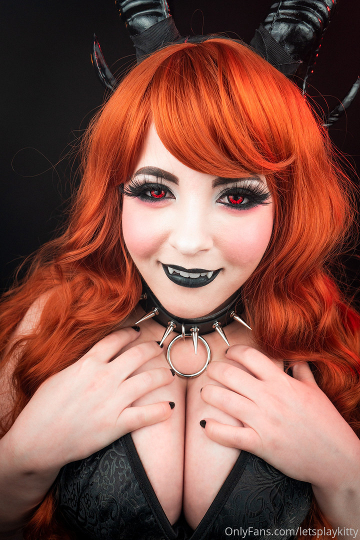 Photo by letsplaykitty published on October 14,2023 23:20:07 - BestThots