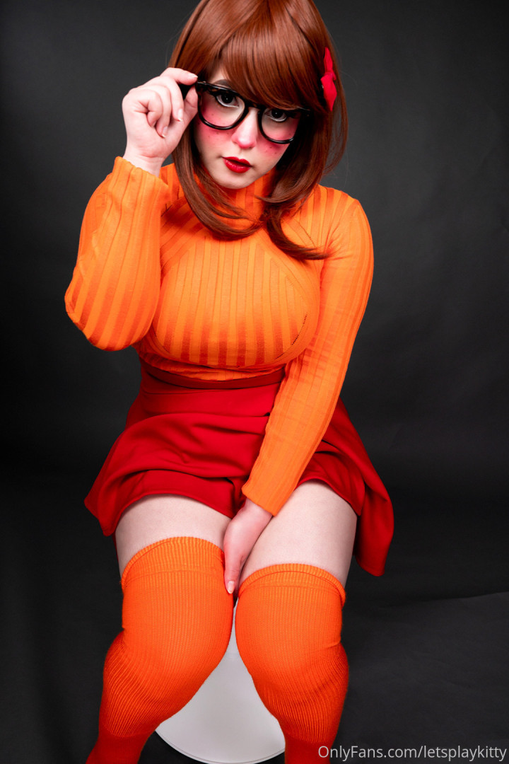 Photo by letsplaykitty published on October 14,2023 23:23:08 - BestThots