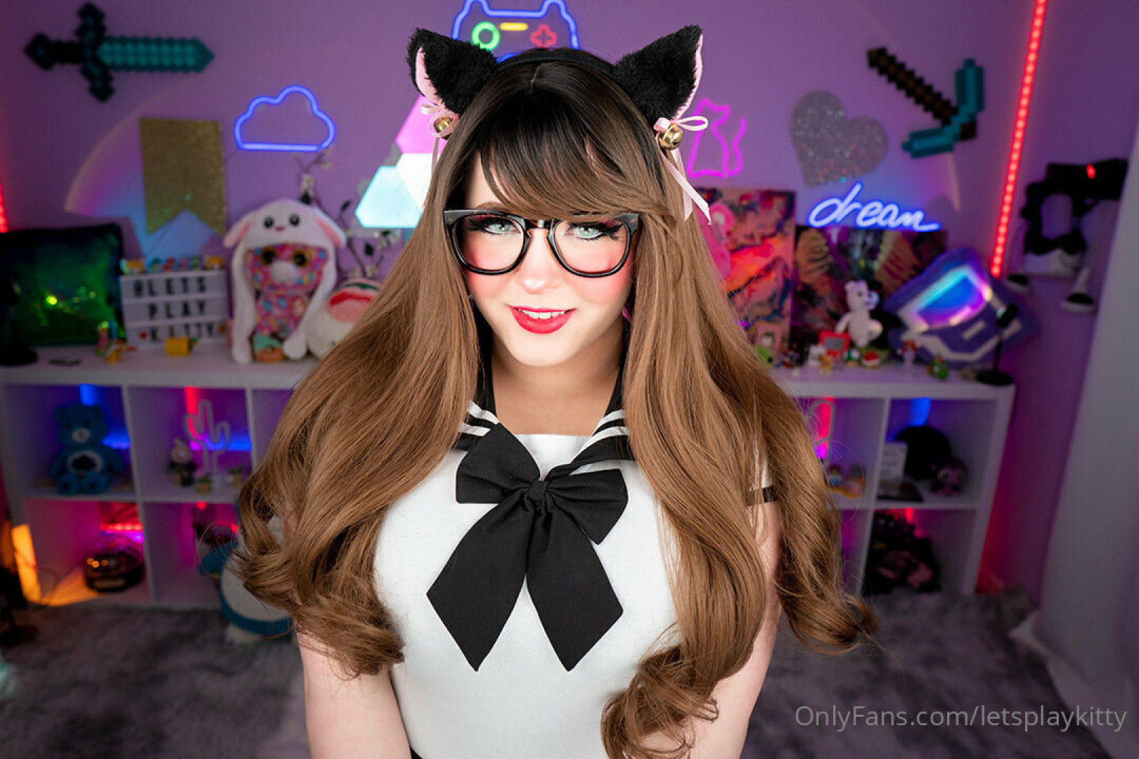 Photo by letsplaykitty published on October 15,2023 00:10:31 - BestThots