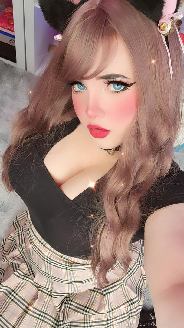 Photo by letsplaykitty published on October 15,2023 00:42:59 - BestThots