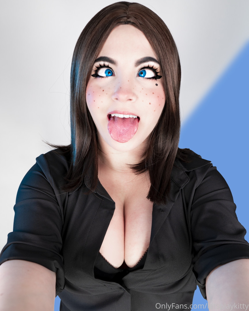 Photo by letsplaykitty published on October 15,2023 00:49:27 - BestThots