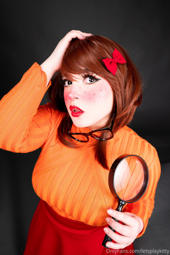 Photo by letsplaykitty published on October 15,2023 01:43:51 - BestThots