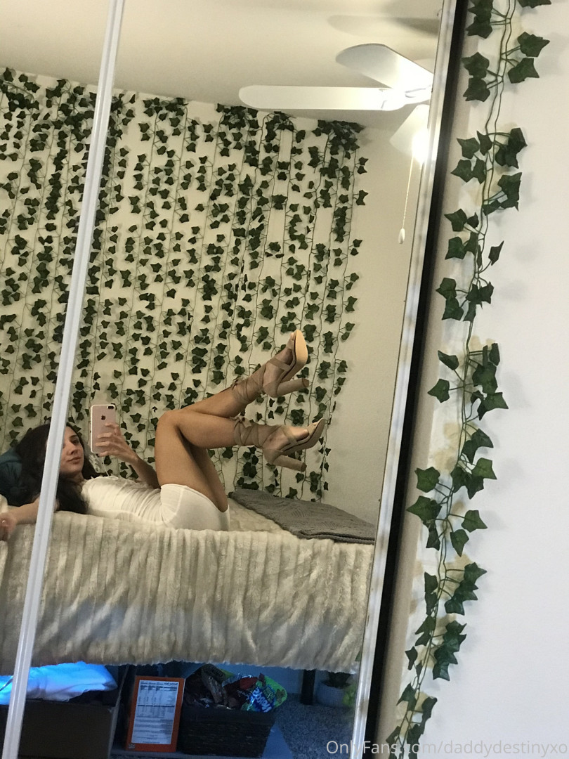 Photo by daddysdestinyxo published on October 16,2023 01:16:36 - BestThots