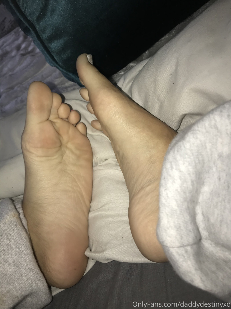 Photo by daddysdestinyxo published on October 16,2023 11:40:58 - BestThots