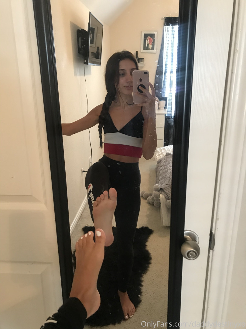 Photo by daddysdestinyxo published on October 16,2023 12:00:29 - BestThots