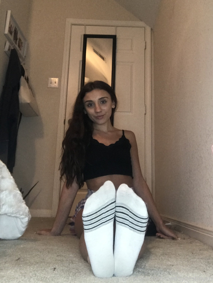 Photo by daddysdestinyxo published on October 16,2023 12:19:07 - BestThots