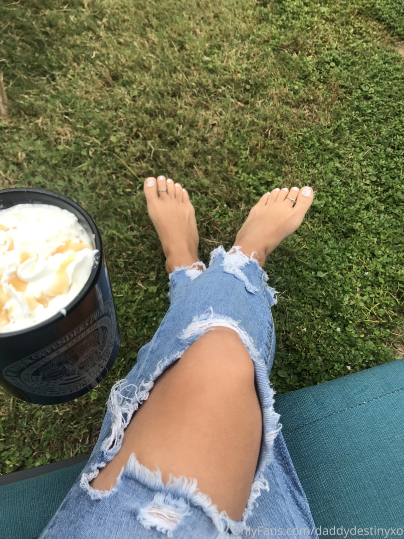 Photo by daddysdestinyxo published on October 16,2023 12:40:19 - BestThots