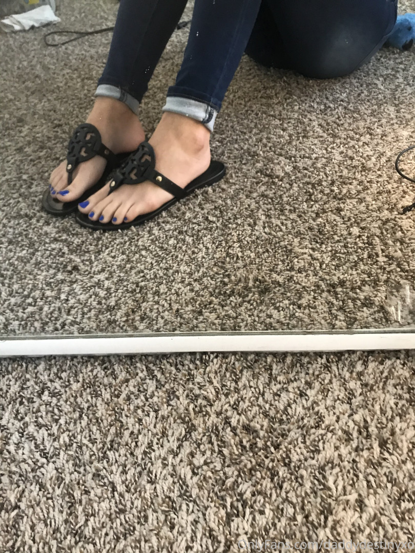 Photo by daddysdestinyxo published on October 16,2023 13:07:51 - BestThots