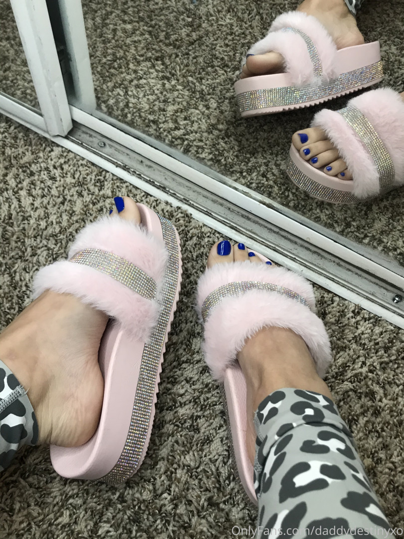 Photo by daddysdestinyxo published on October 16,2023 13:17:45 - BestThots