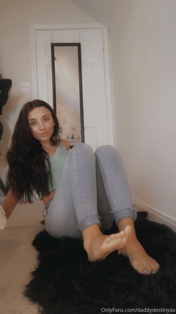 Photo by daddysdestinyxo published on October 16,2023 13:23:21 - BestThots