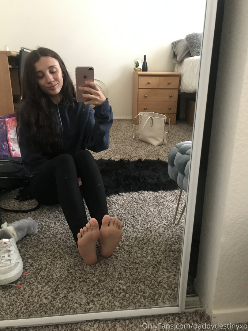 Photo by daddysdestinyxo published on October 16,2023 13:33:17 - BestThots