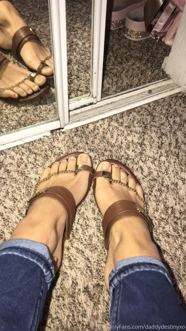 Photo by daddysdestinyxo published on October 16,2023 13:43:01 - BestThots