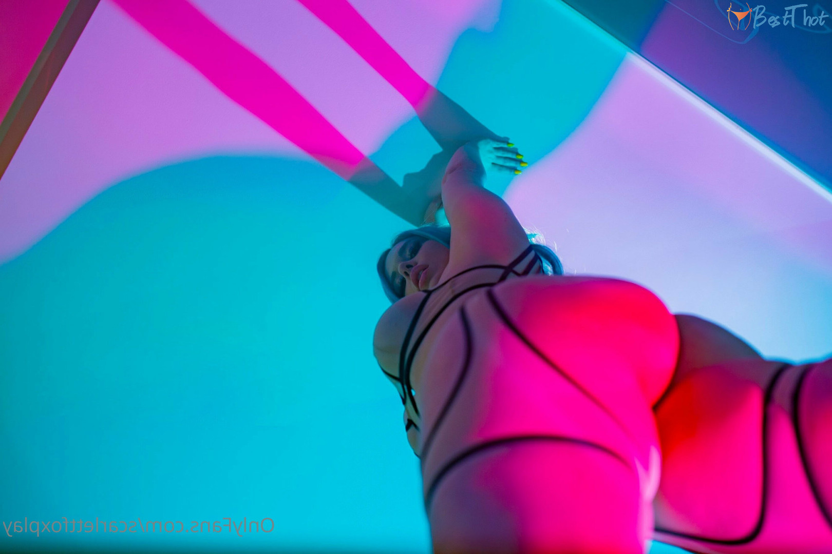 Photo by scarlettfoxplay published on December 20,2024 12:07:56 - BestThots