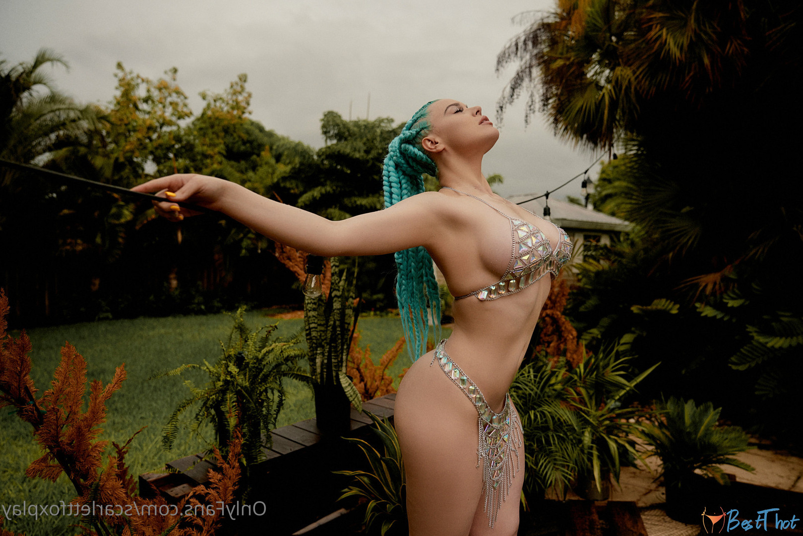 Photo by scarlettfoxplay published on December 20,2024 13:08:29 - BestThots
