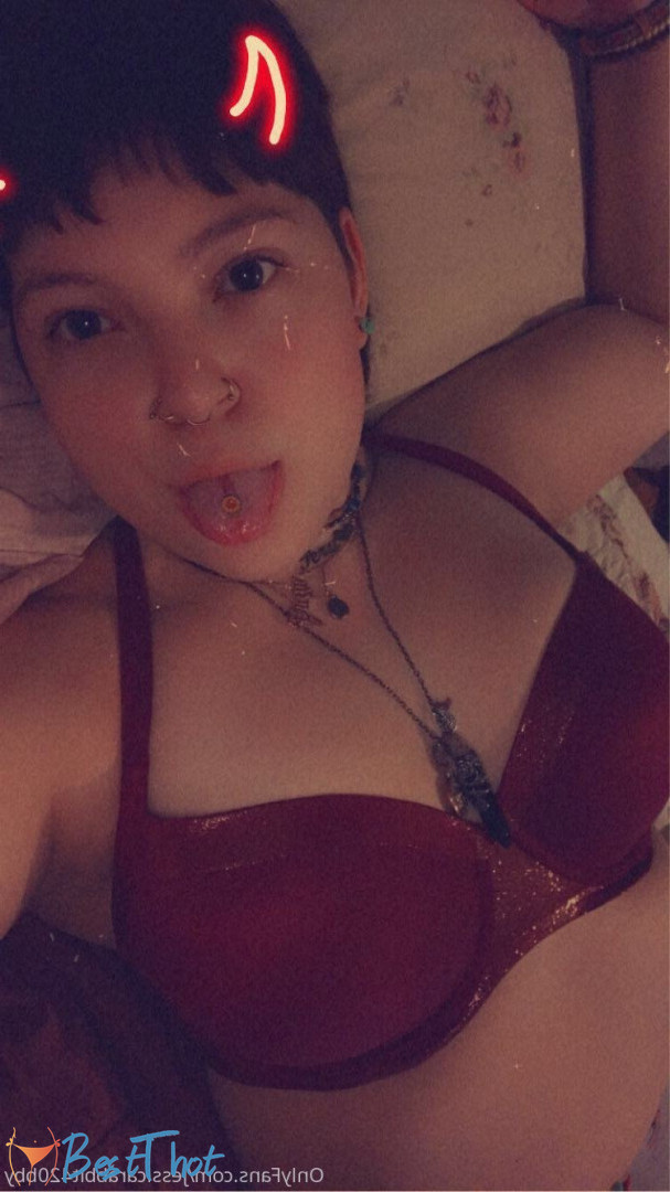 Photo by jessicarabbit420bby published on December 23,2024 02:14:53 - BestThots
