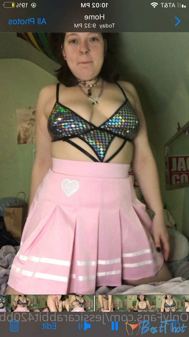 Photo by jessicarabbit420bby published on December 23,2024 02:15:19 - BestThots