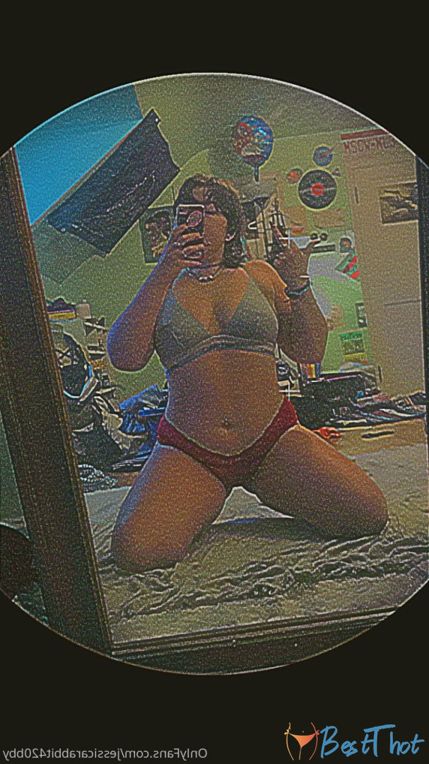 Photo by jessicarabbit420bby published on December 23,2024 02:15:20 - BestThots