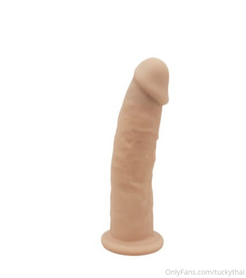 Photo by tuckythai published on October 16,2023 12:18:43 - BestThots