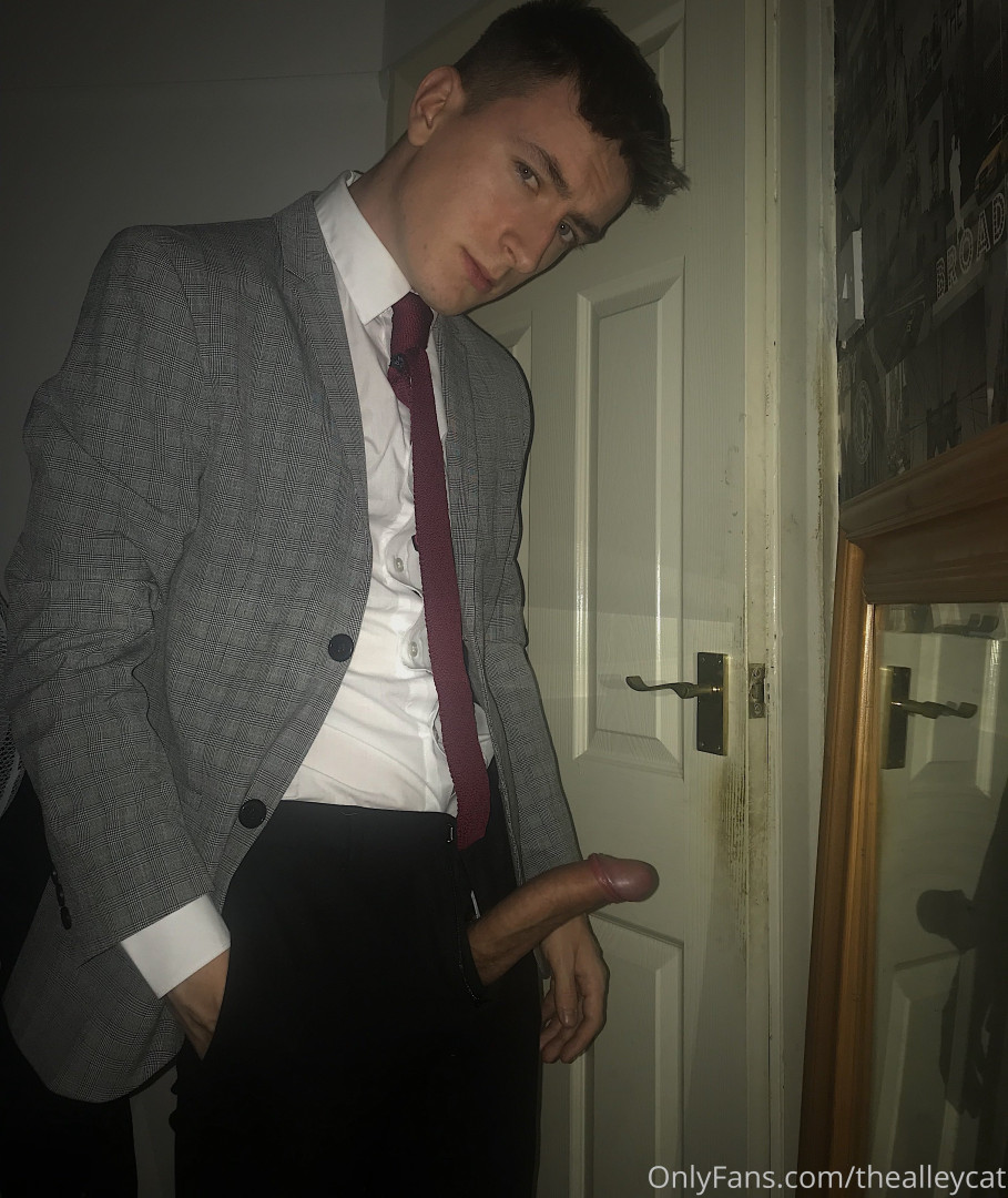 Photo by thealleycat published on May 17,2023 04:18:38 - BestThots