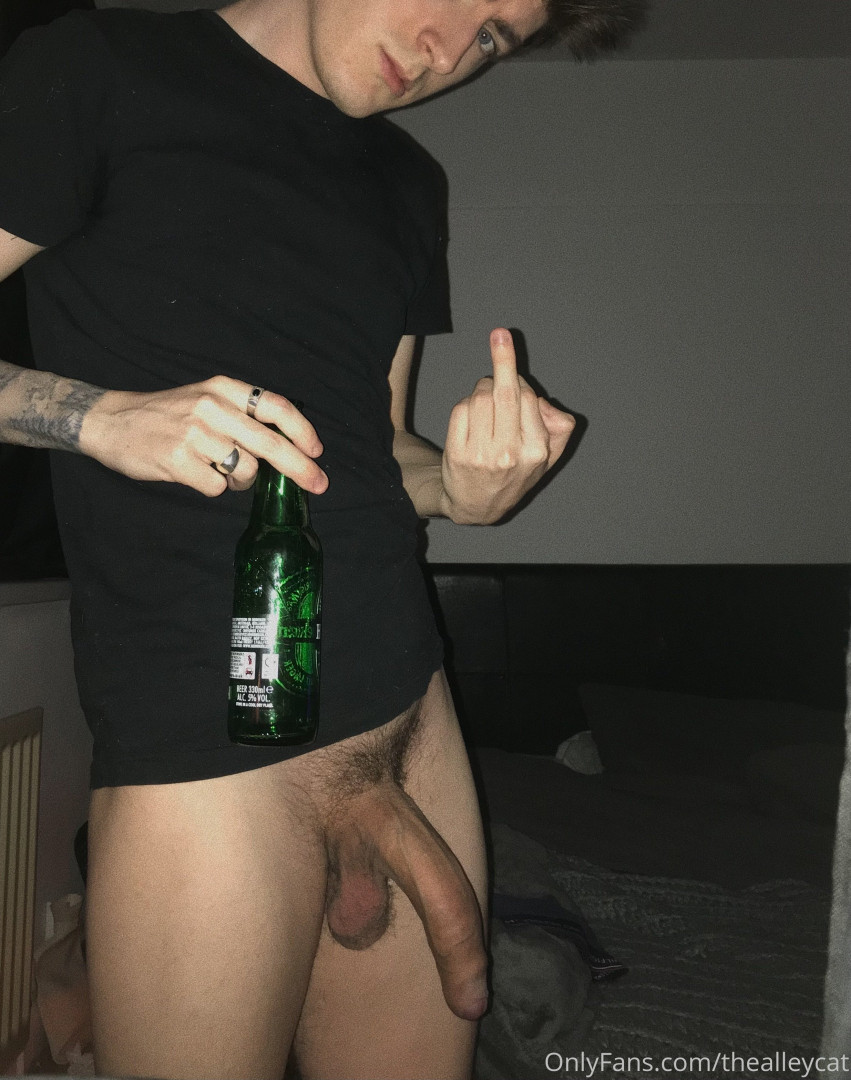 Photo by thealleycat published on May 17,2023 04:18:48 - BestThots