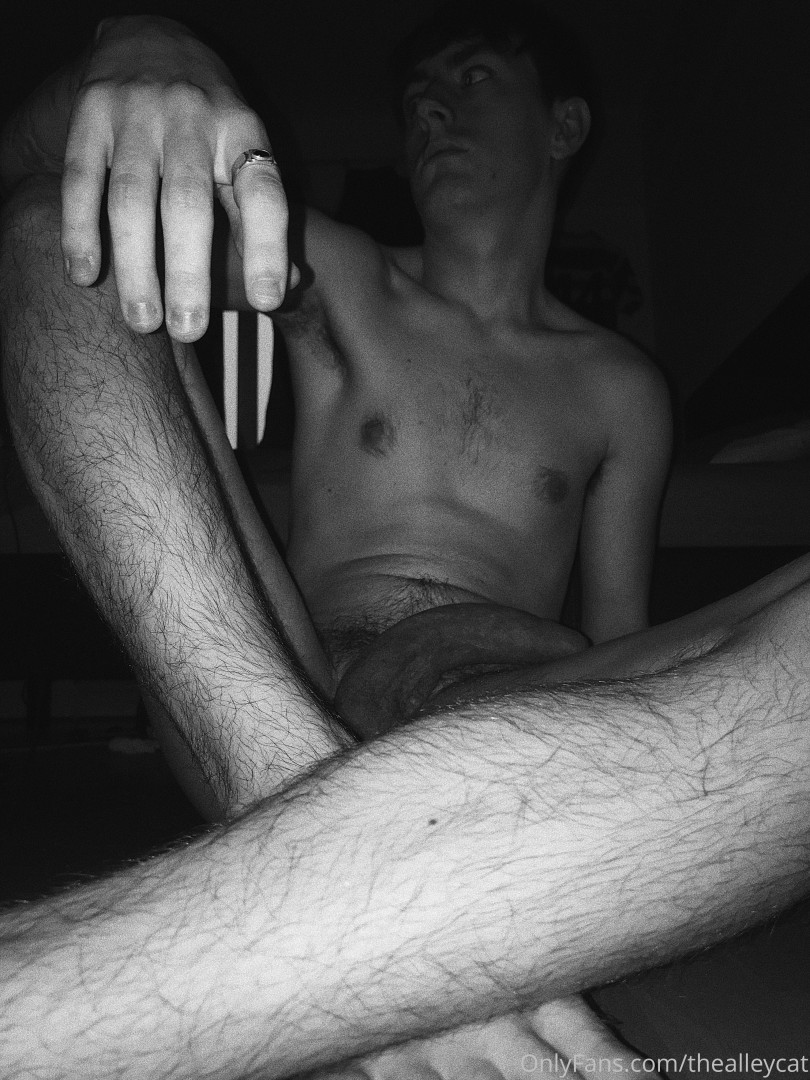 Photo by thealleycat published on May 17,2023 04:20:33 - BestThots