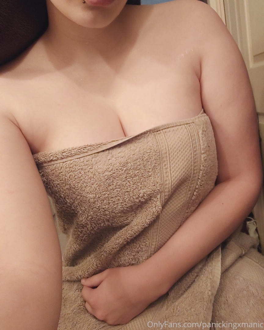 Photo by panickingxmanic published on July 5,2023 21:06:24 - BestThots