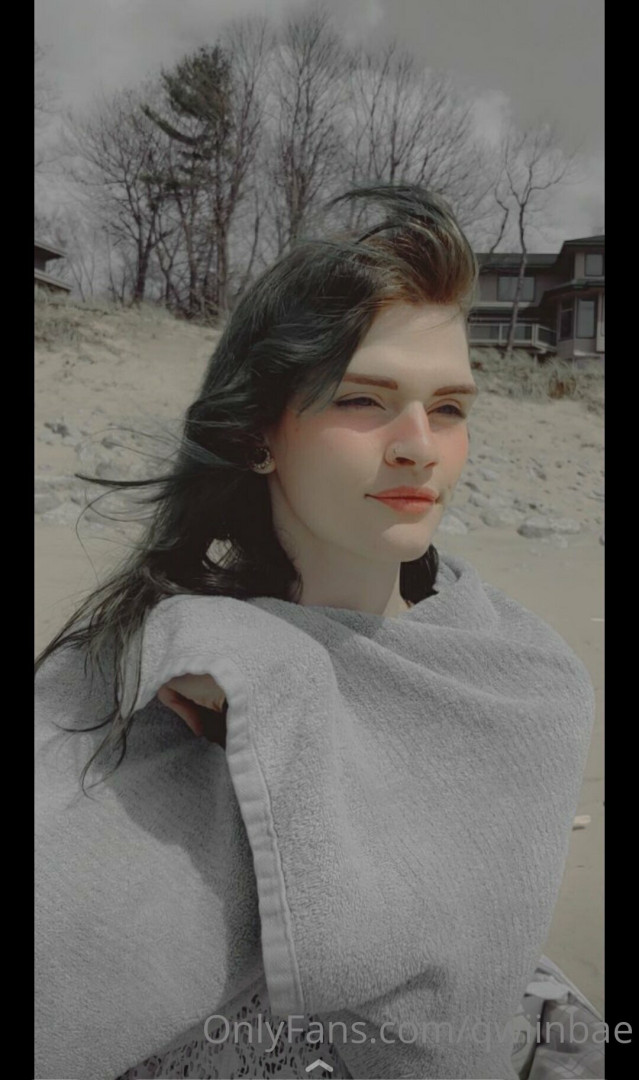 Photo by qwiinbae published on October 11,2023 04:44:23 - BestThots