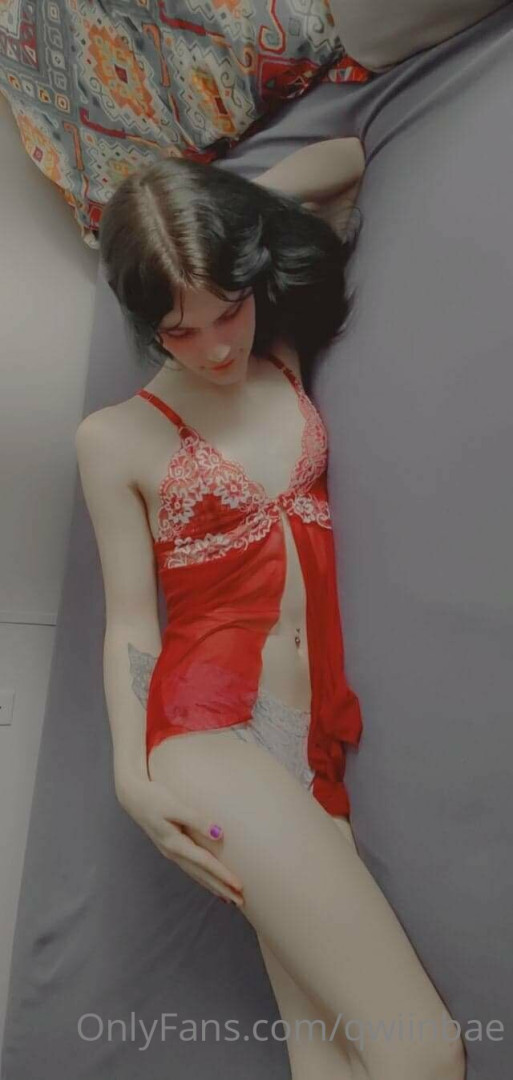 Photo by qwiinbae published on October 11,2023 05:00:09 - BestThots