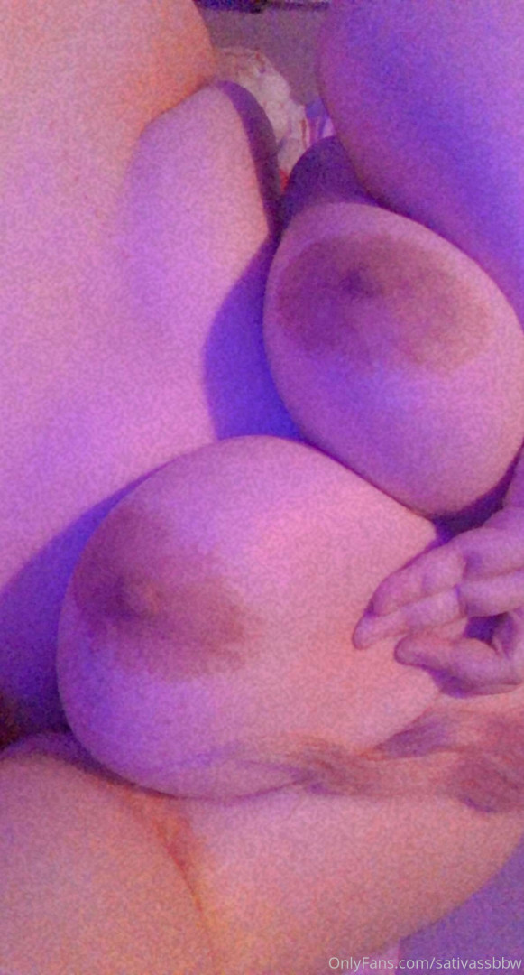 Photo by thatfatgemini published on May 17,2023 06:24:33 - BestThots