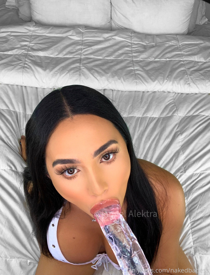 Photo by nakedbabess published on May 20,2023 11:39:54 - BestThots