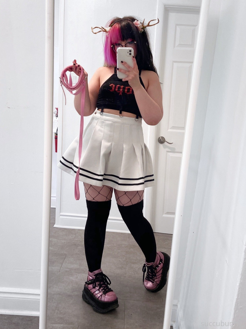 Photo by succubunny_ published on July 3,2023 01:45:52 - BestThots