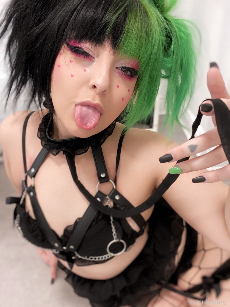 Photo by succubunny_ published on July 3,2023 01:47:49 - BestThots