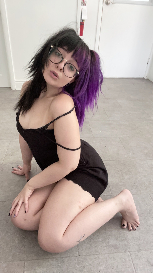 Photo by succubunny_ published on July 3,2023 01:48:08 - BestThots