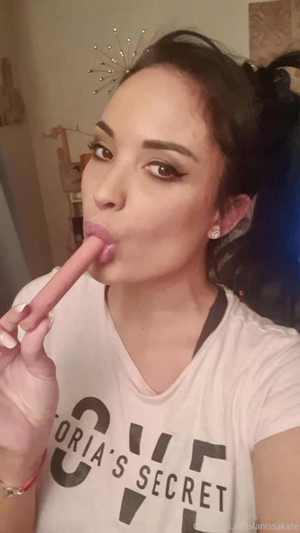 Photo by anissakate published on September 1,2023 01:01:16 - BestThots