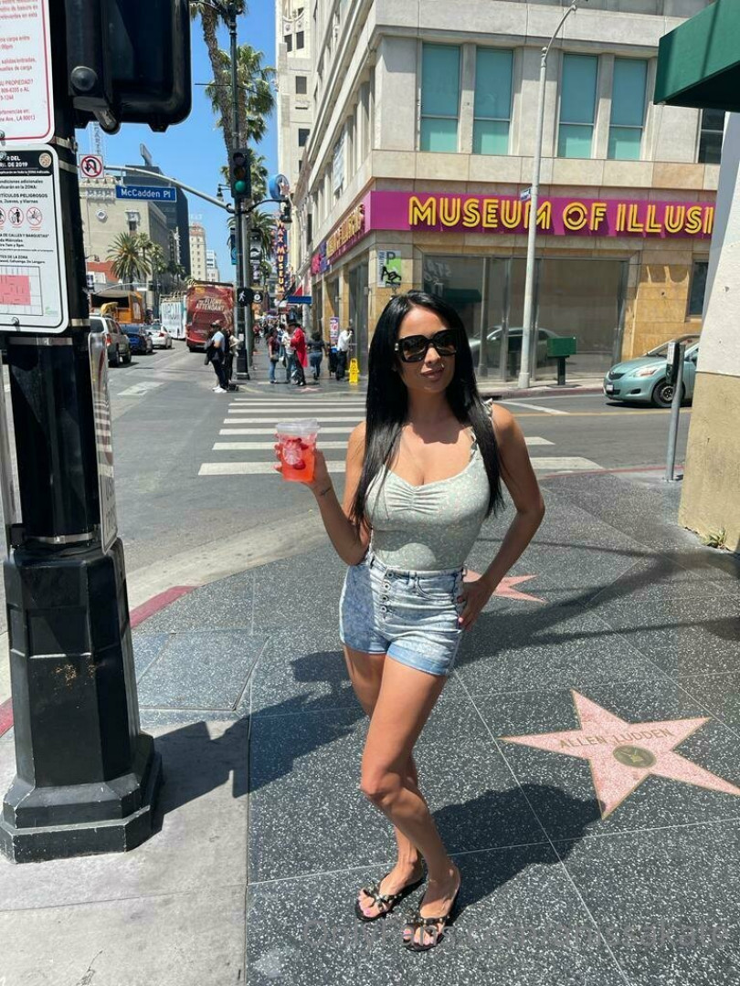 Photo by anissakate published on September 1,2023 01:54:49 - BestThots