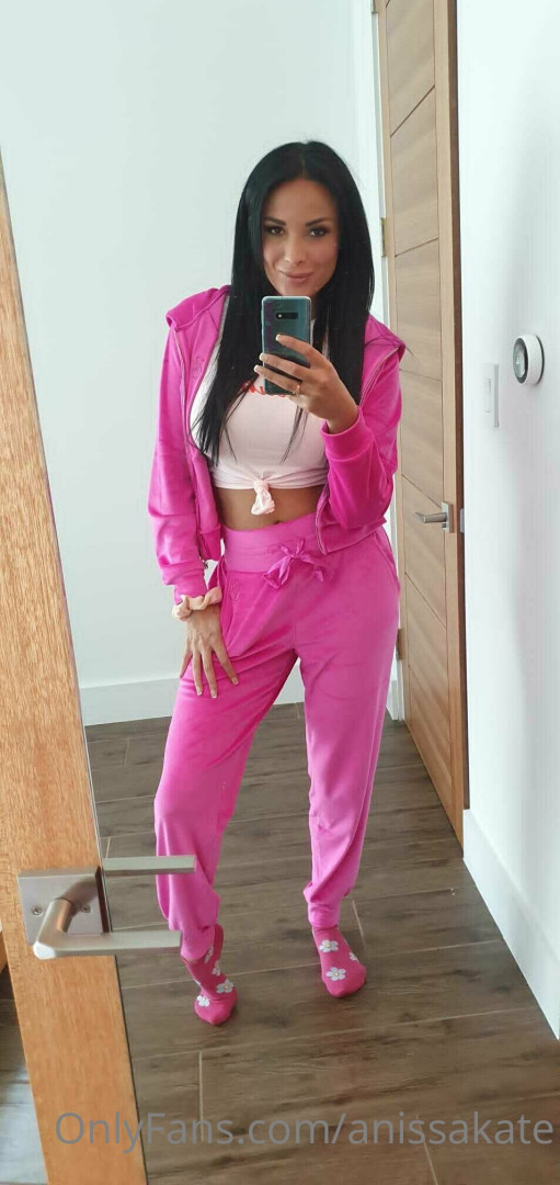 Photo by anissakate published on September 1,2023 02:25:02 - BestThots